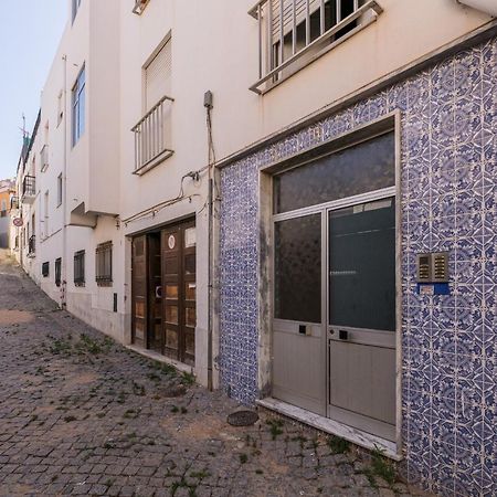 Lagos Classic By Homing Extérieur photo