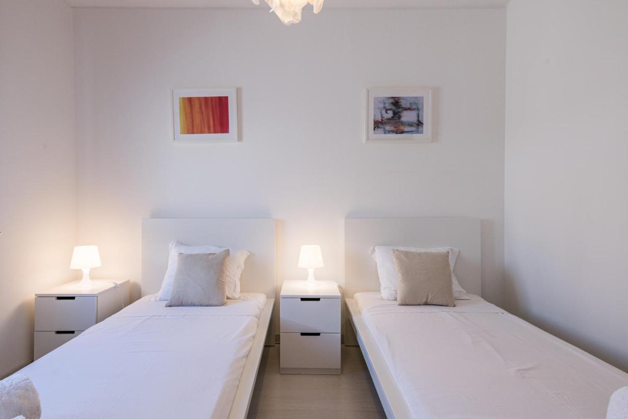 Lagos Classic By Homing Extérieur photo