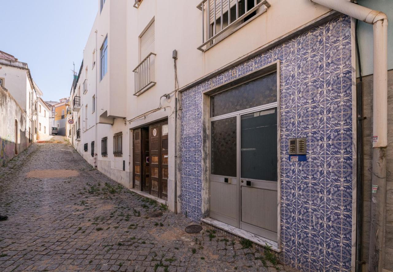 Lagos Classic By Homing Extérieur photo