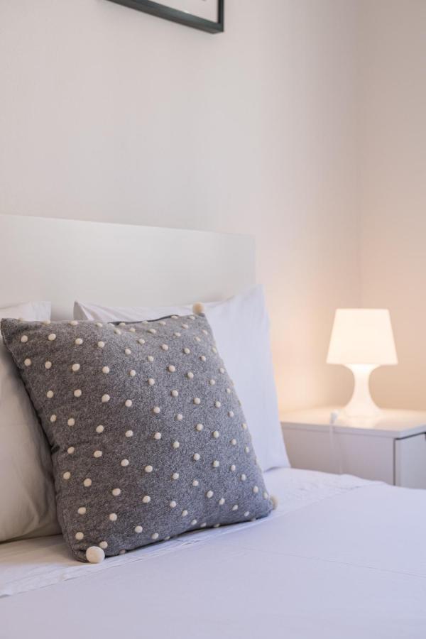 Lagos Classic By Homing Extérieur photo