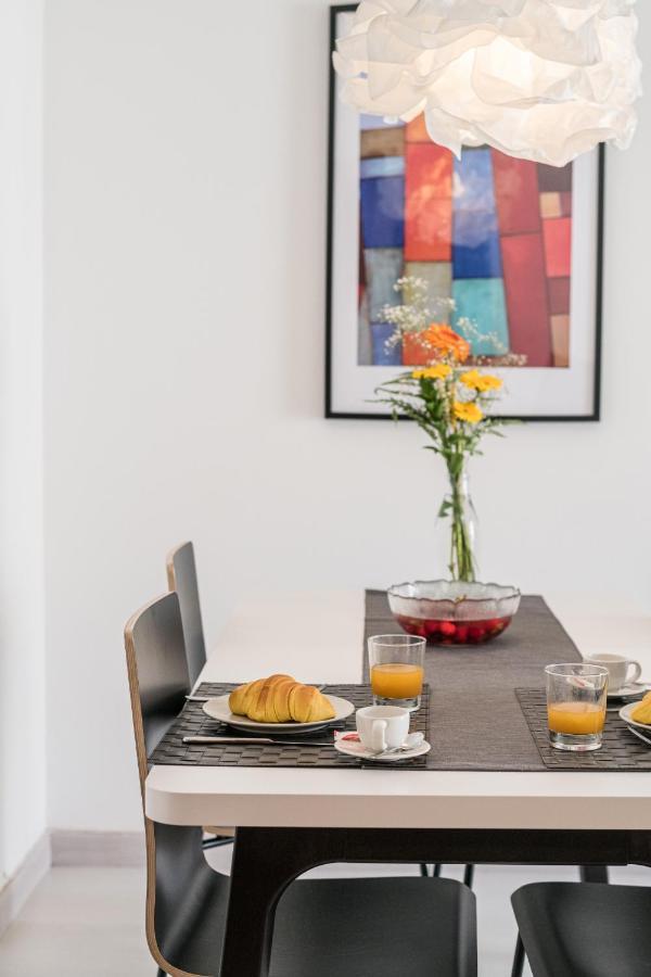 Lagos Classic By Homing Extérieur photo